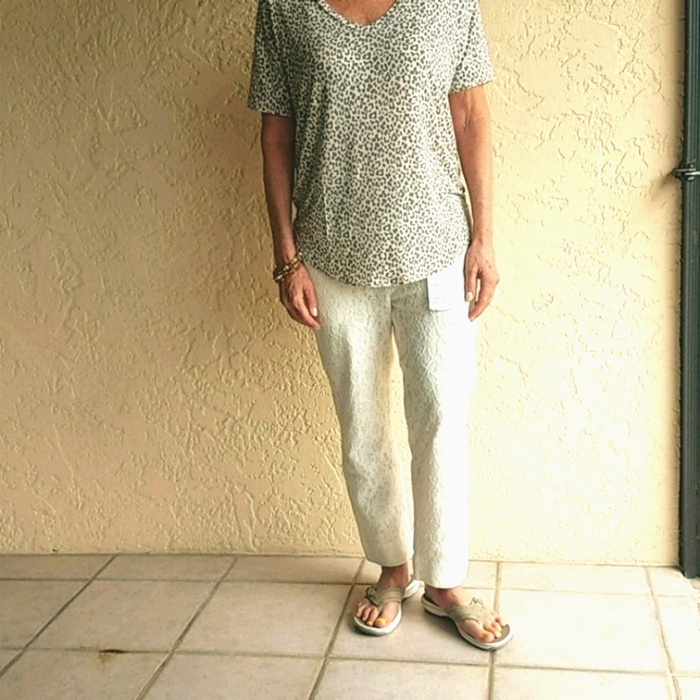 NWT Boho Monoreno Cream Lace 7/8 Ankle Pants Sz L
